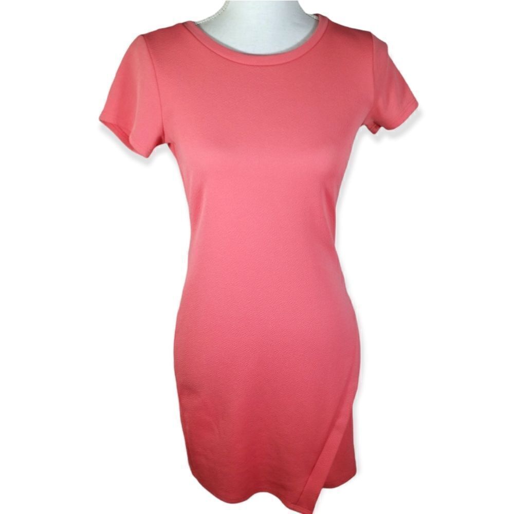 PINK ROSE CORAL/PINK BODYCON DRESS SZ.S EUC